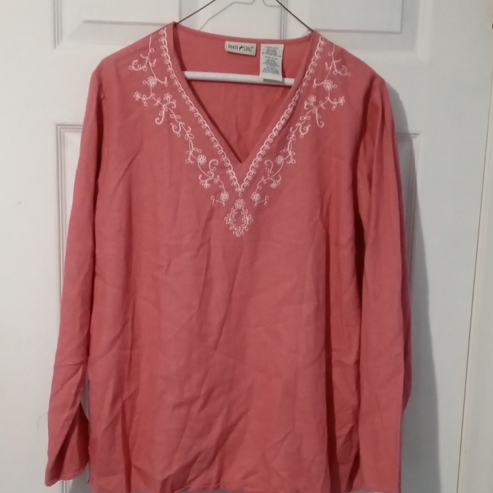 White Stag Pink Embroidered V-Neck Tunic